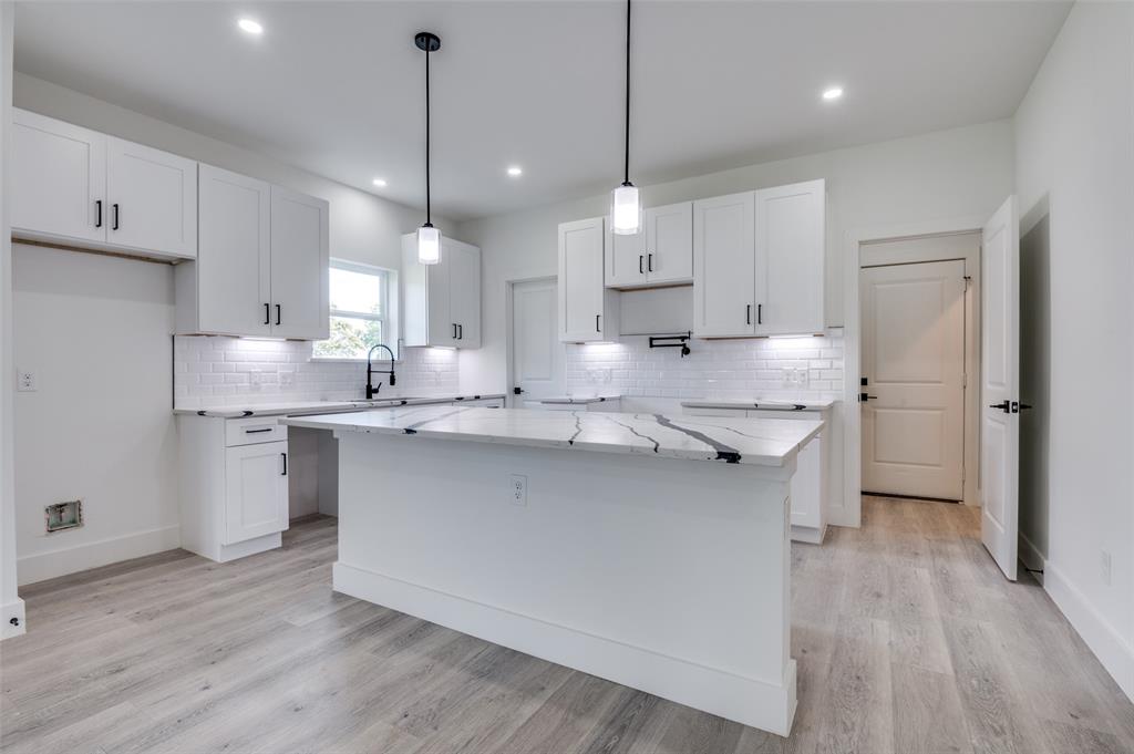 Lockheed A S - Residential Lease