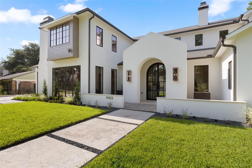 6454 Sondra Drive