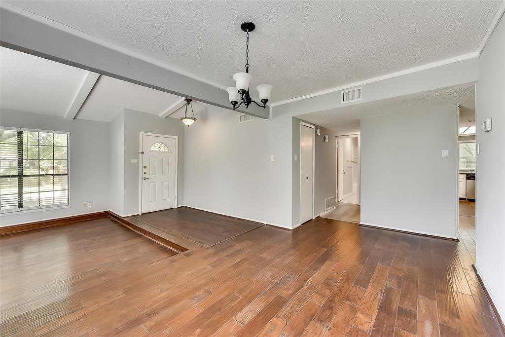 Royal Oaks - Residential Lease