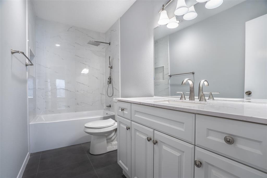 Royal Oaks - Residential Lease