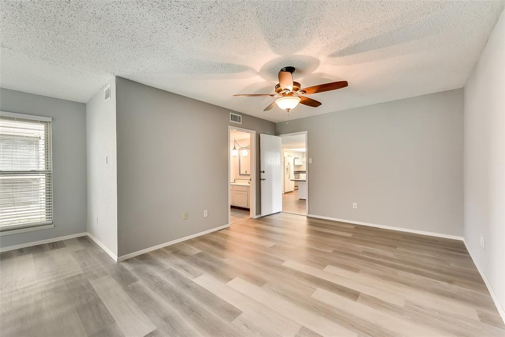 Royal Oaks - Residential Lease