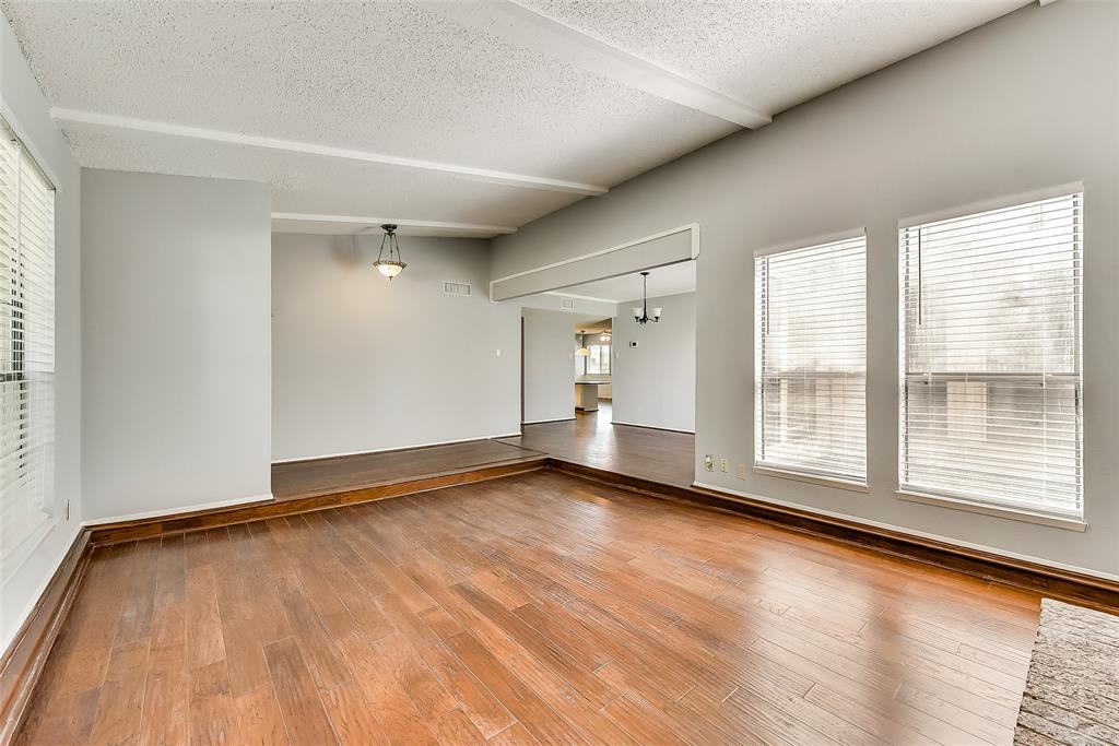 Royal Oaks - Residential Lease