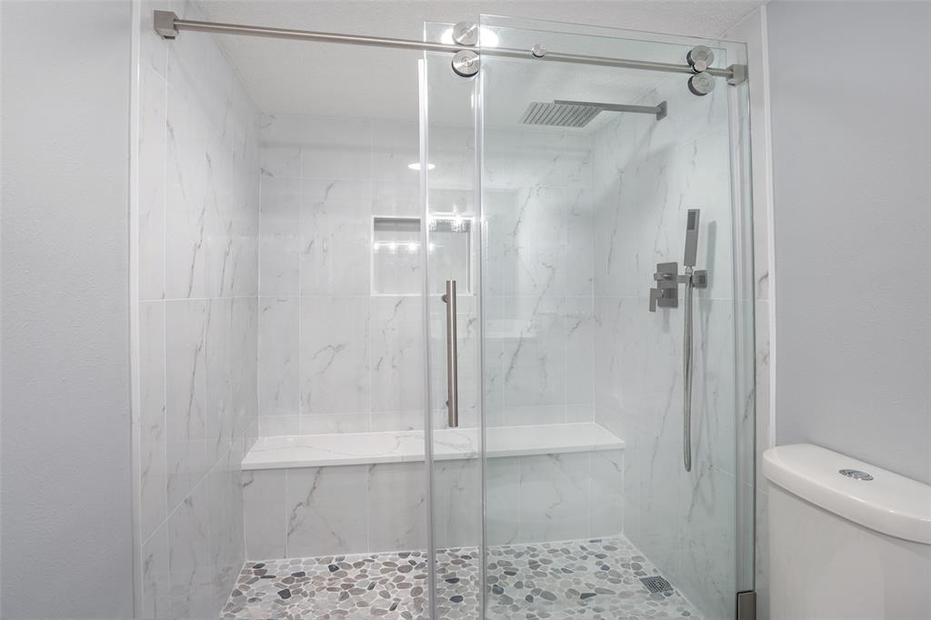 Royal Oaks - Residential Lease