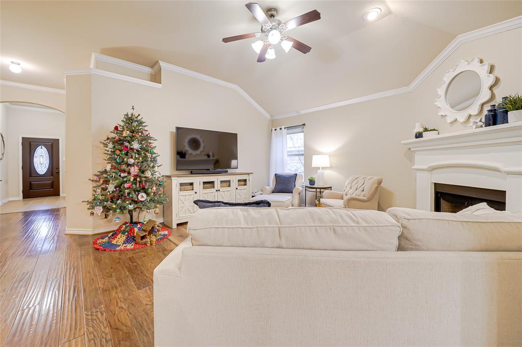 Villages Of Woodland Spgs W - Residential Lease