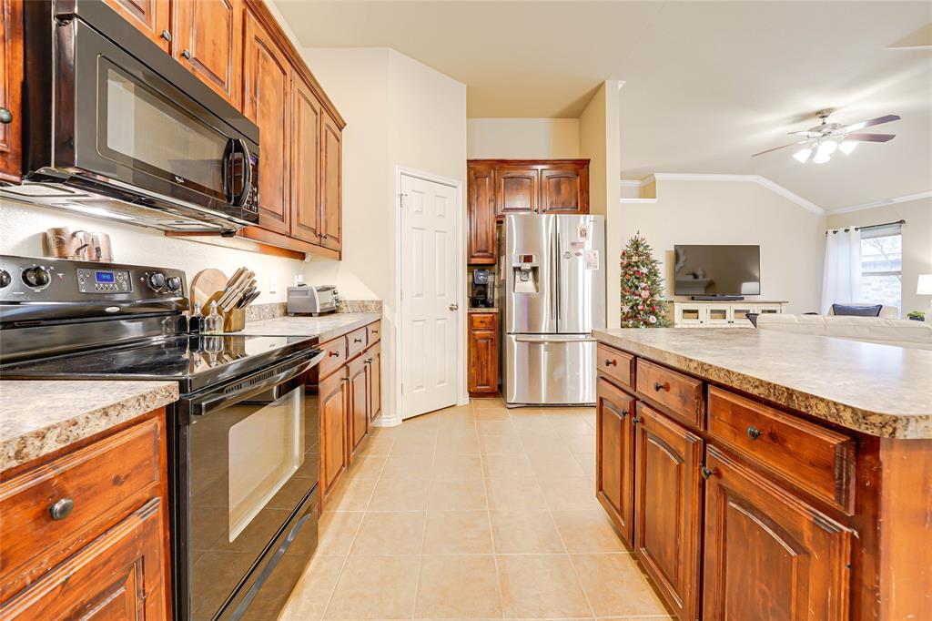 Villages Of Woodland Spgs W - Residential Lease