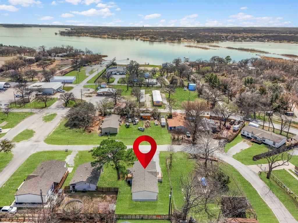 Photo of 1208 Lindale Terrace, Pelican Bay, TX 76020 (MLS # 21193117)