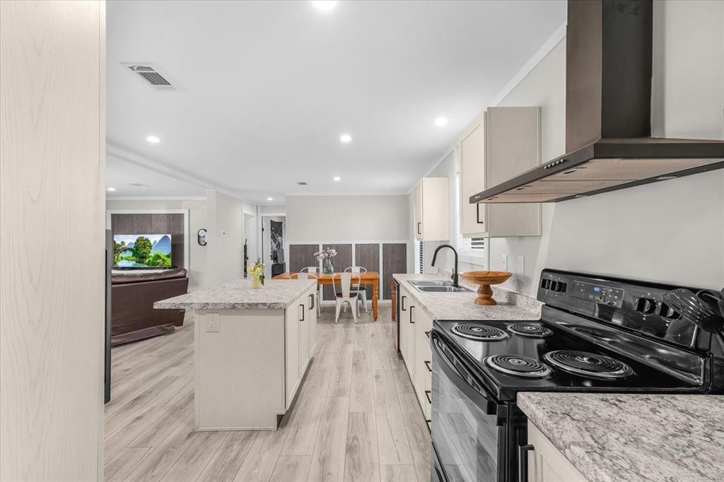 Pelican Bay Add - Residential