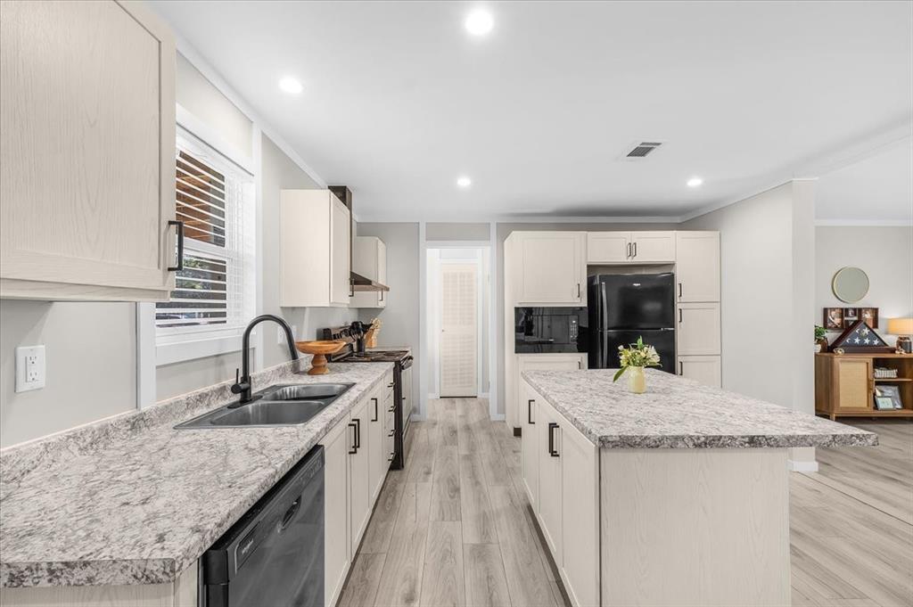 Pelican Bay Add - Residential