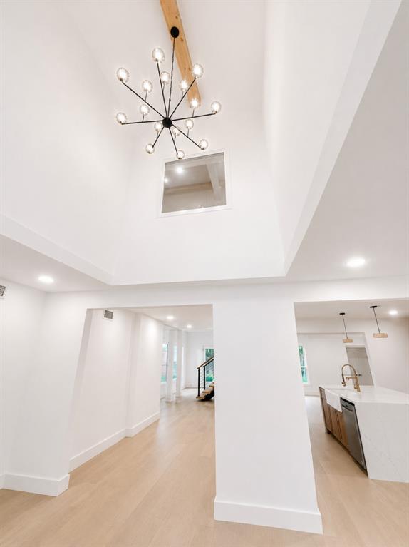 Casa Linda Estates - Residential