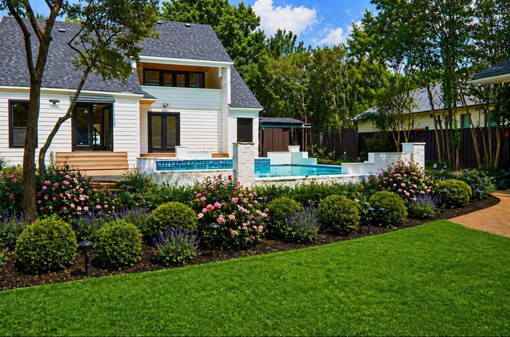 Casa Linda Estates - Residential