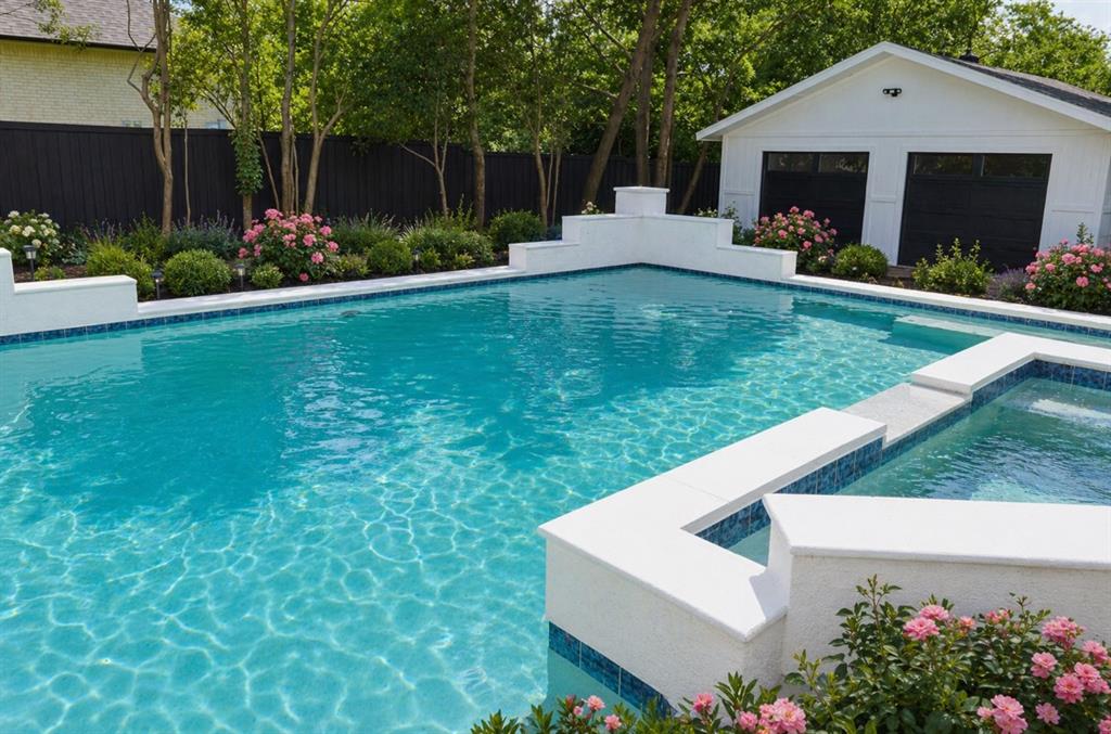 Casa Linda Estates - Residential
