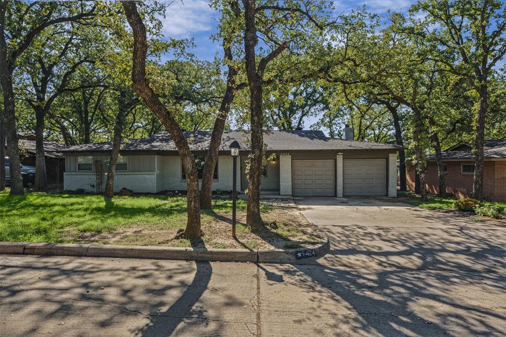 6404 Ravenswood Drive