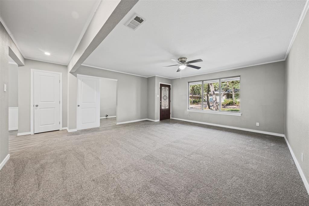 6404 Ravenswood Drive