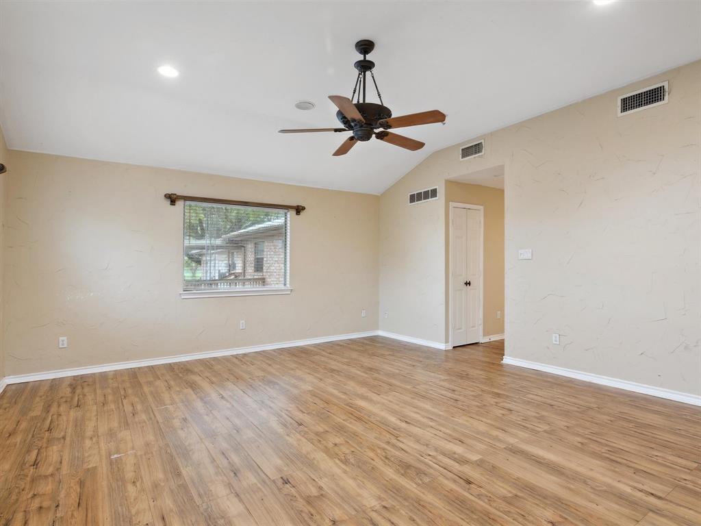 E C School Land - Residential