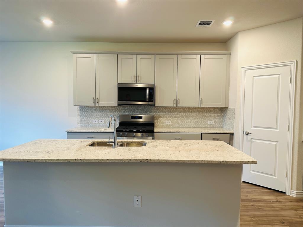 Wolf Creek Farms Ph One - Residential Lease