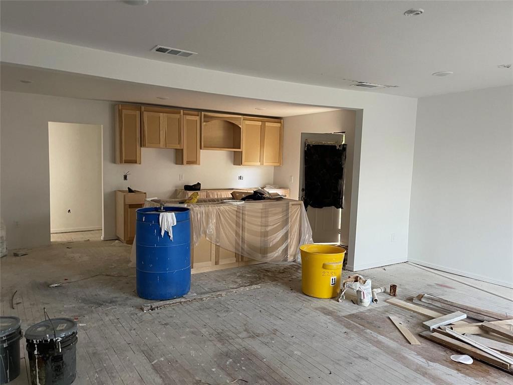 801 W Belknap Street