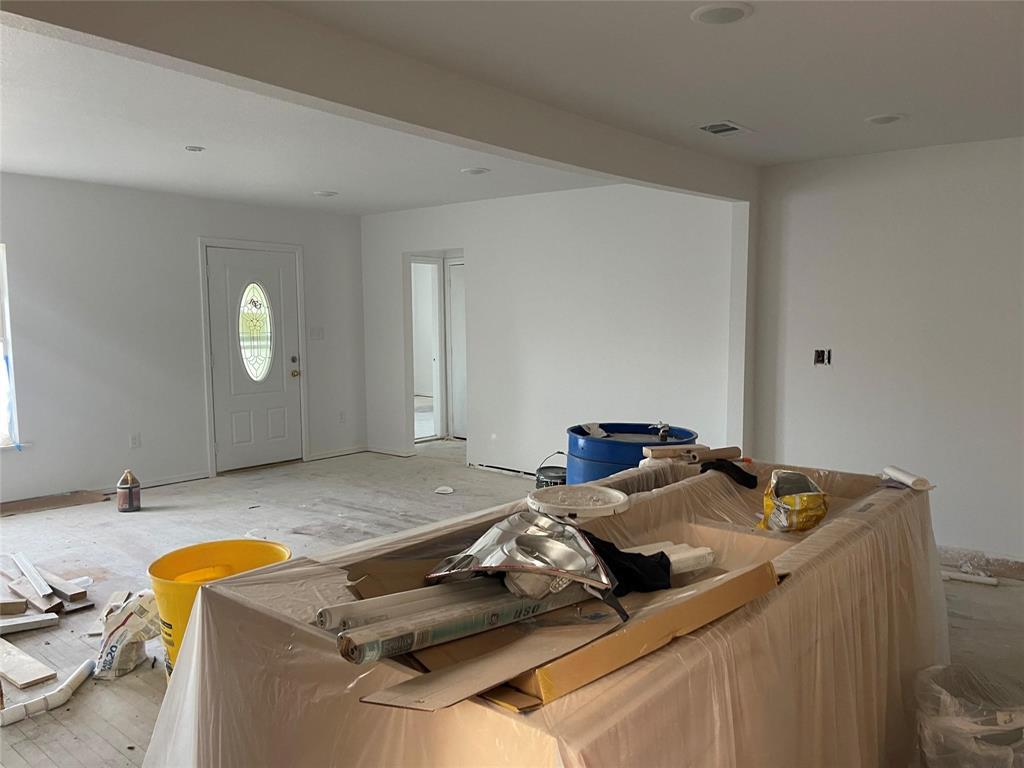 801 W Belknap Street