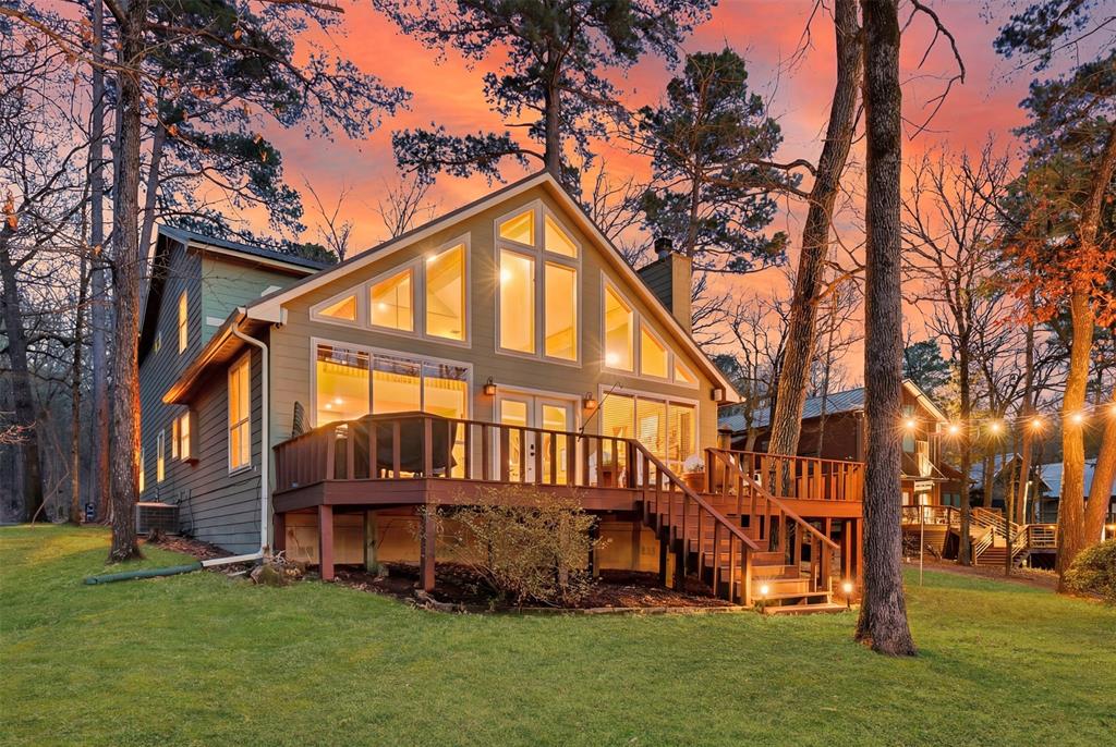 Twin Cove Estate - Residential