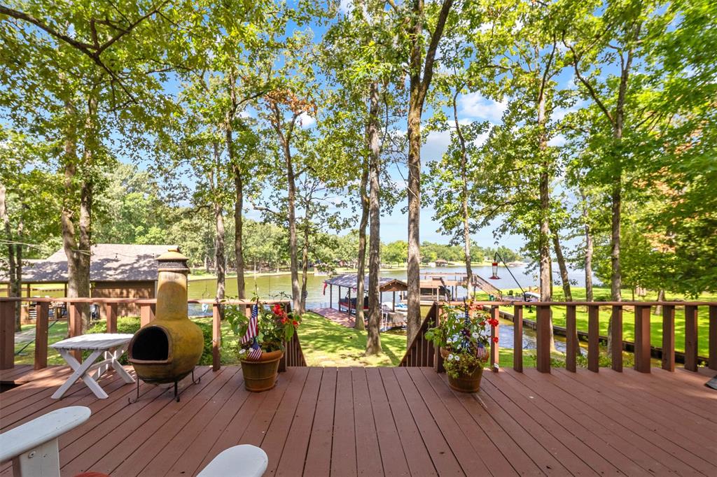 Twin Cove Estate - Residential