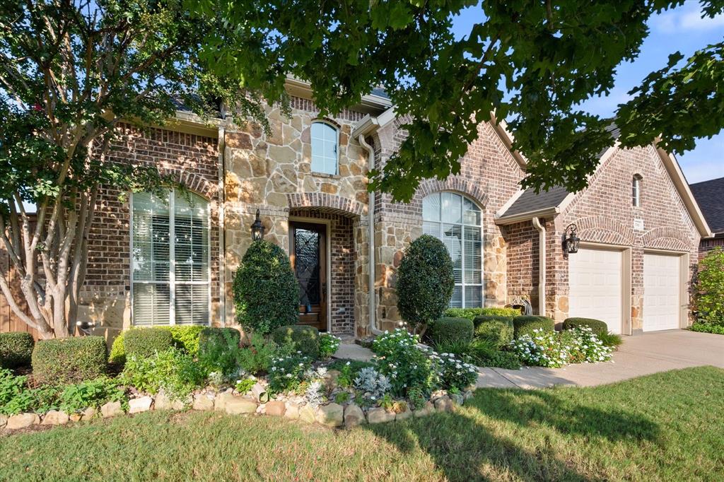1701 Almond Drive