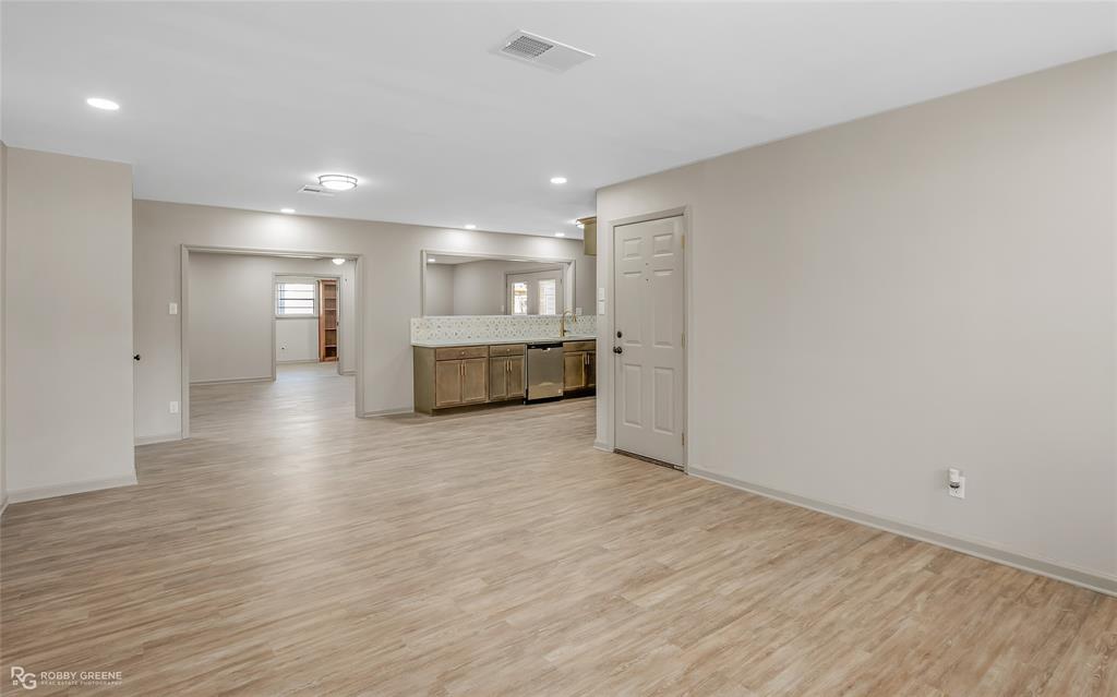 Shreveport, Louisiana 71103, United States, 3 Bedrooms Bedrooms, ,2 BathroomsBathrooms,Residential,Active,80659