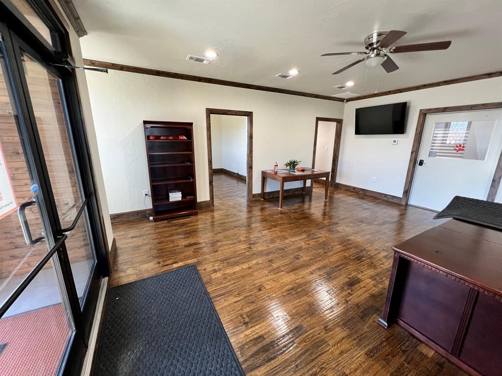 NA - Commercial Lease