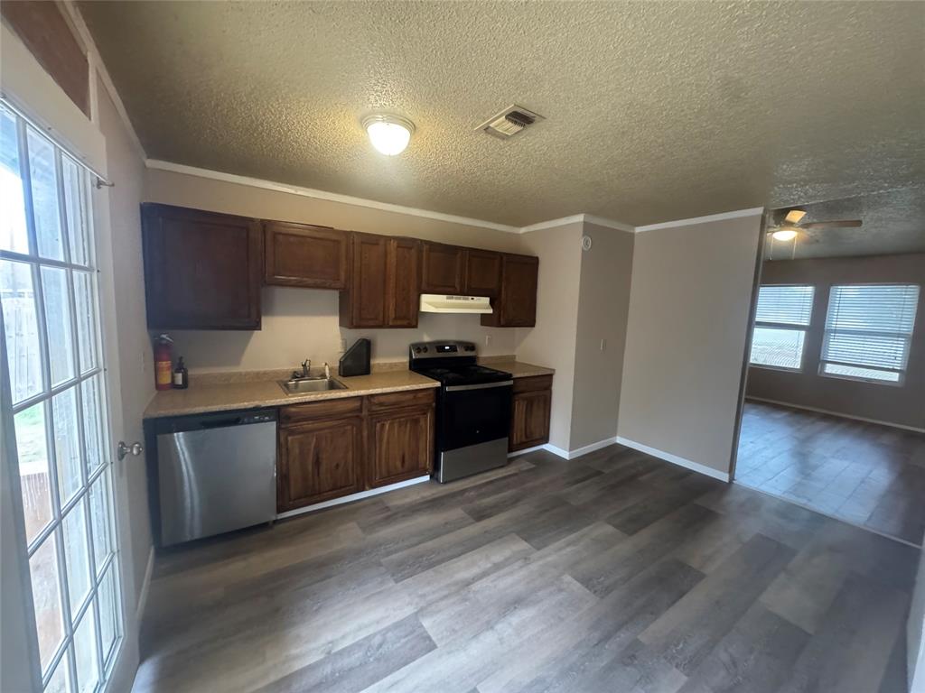 Meadowlark Add - Residential Lease