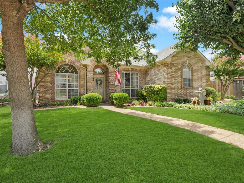 742 Yellowstone Drive