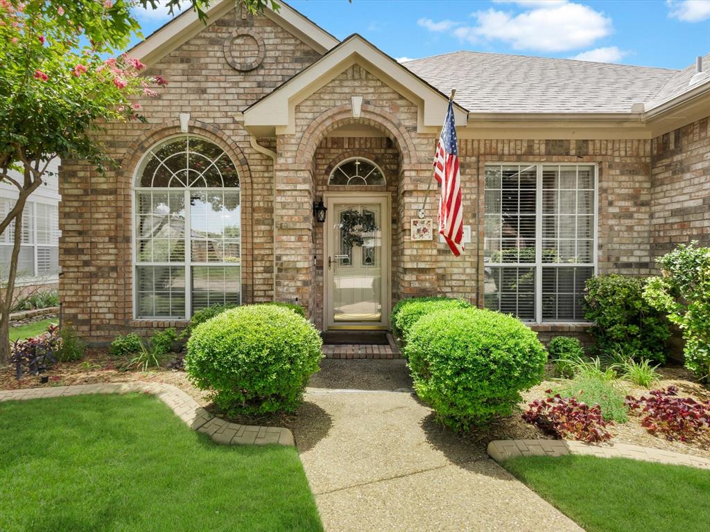 742 Yellowstone Drive