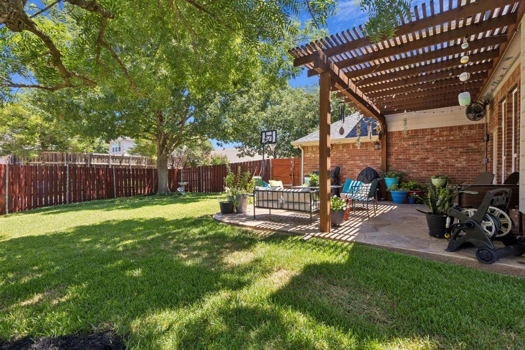 1603 Briarhollow Court