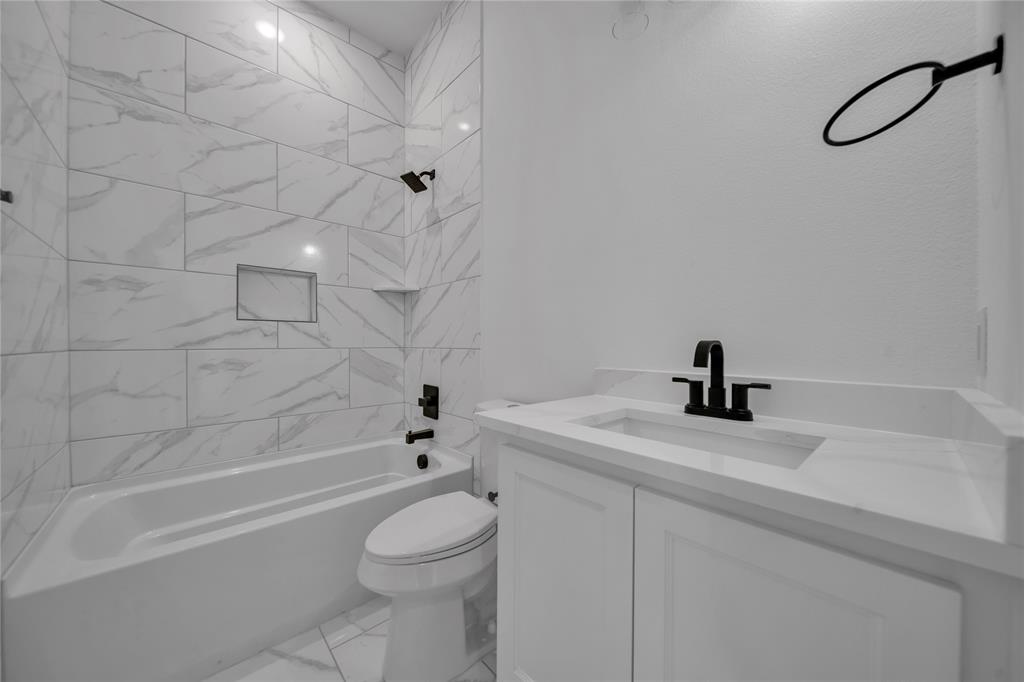 Anthony Place - Residential