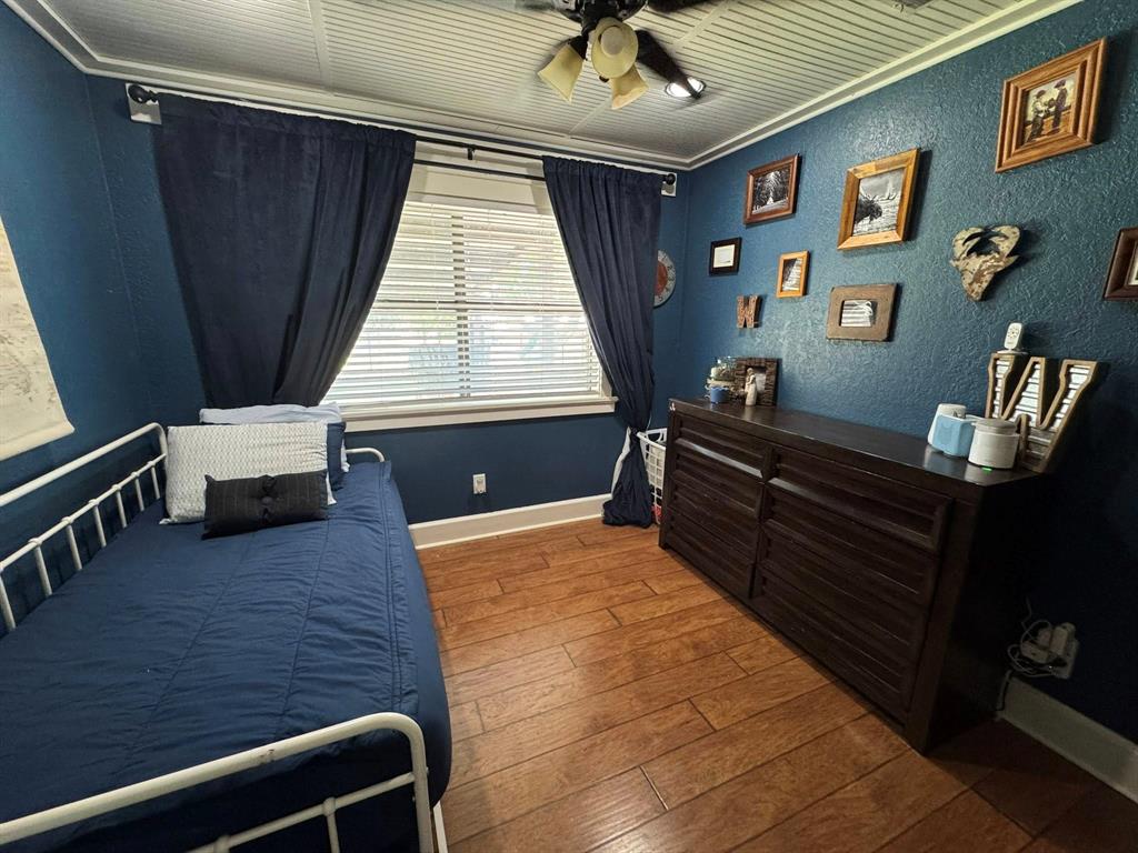 Oak Hollow - Residential