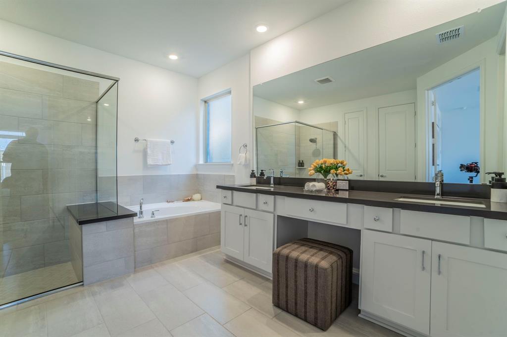 The Ridge At NORTHLAKE - Residential