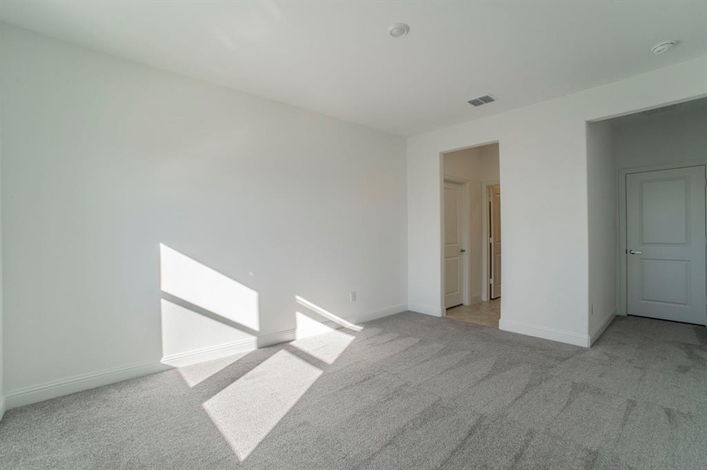 The Ridge At NORTHLAKE - Residential