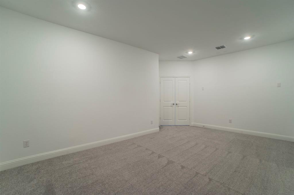 The Ridge At NORTHLAKE - Residential