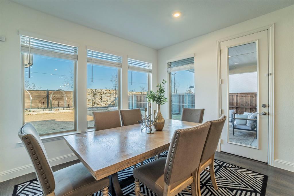 The Ridge At NORTHLAKE - Residential