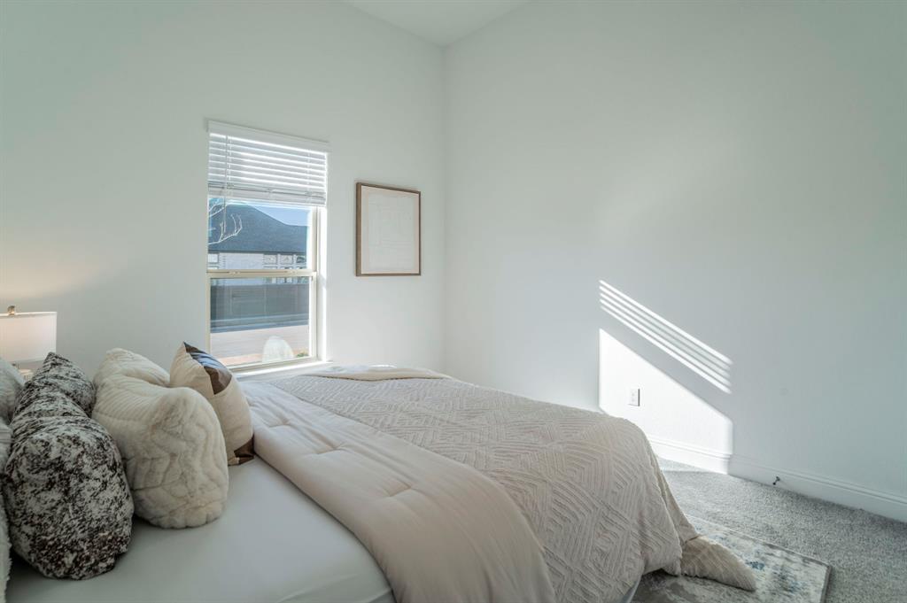 The Ridge At NORTHLAKE - Residential