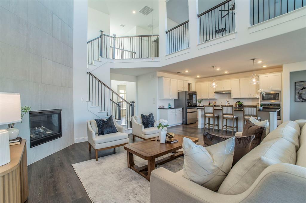 The Ridge At NORTHLAKE - Residential