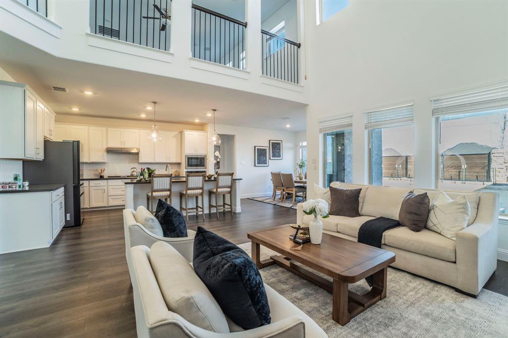 The Ridge At NORTHLAKE - Residential