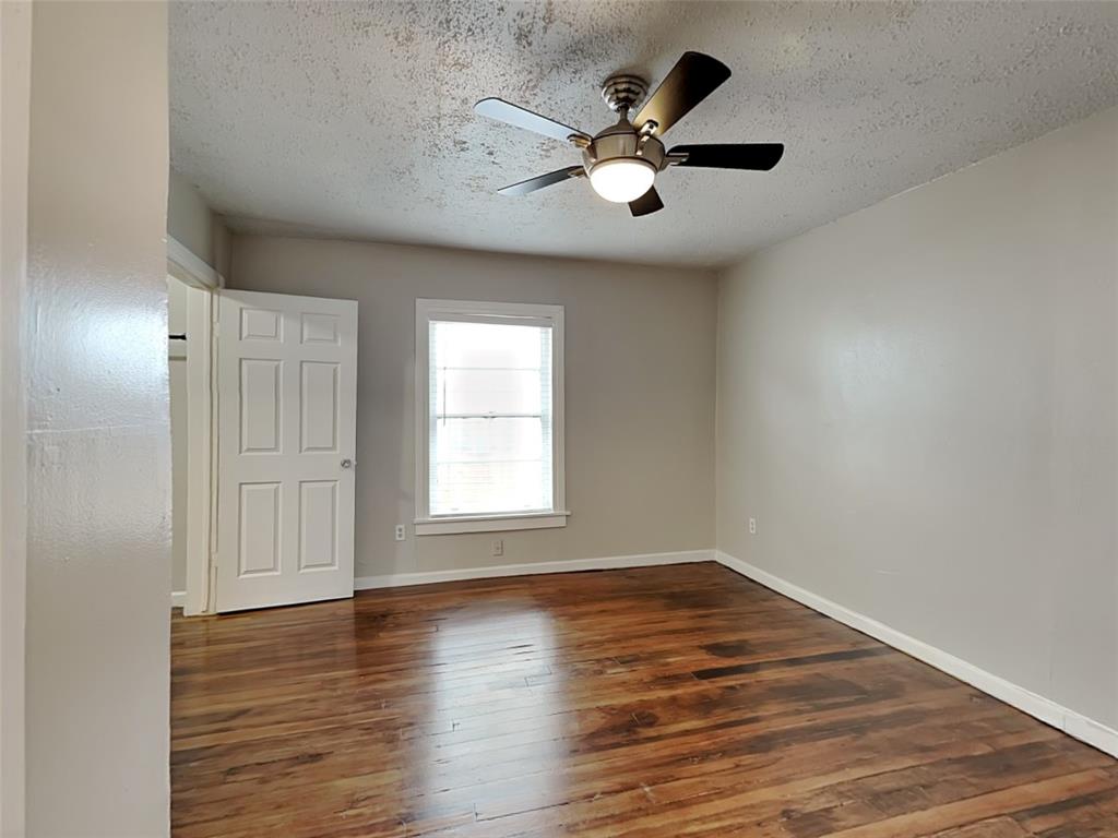 Ross Ave Annex 01 - Residential Lease