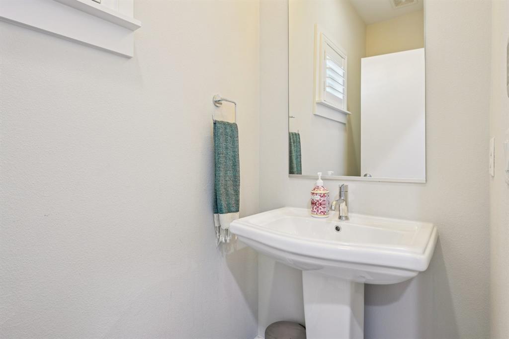 Bishop Heights 4 Add - Residential