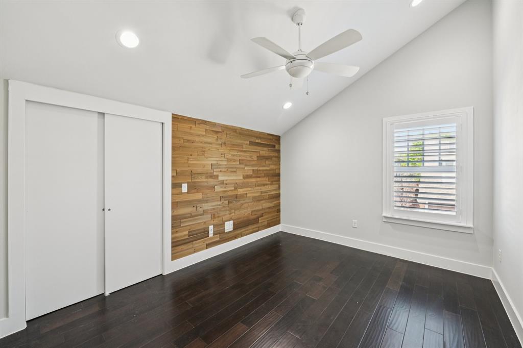 Bishop Heights 4 Add - Residential