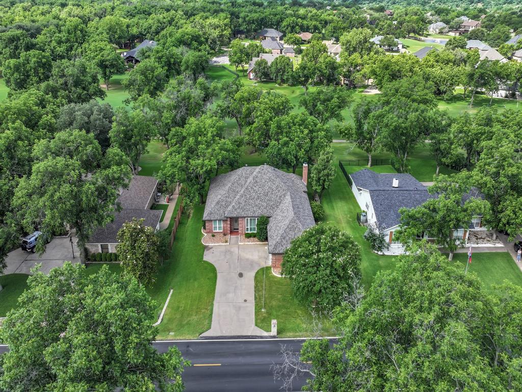 5215 Wedgefield Road