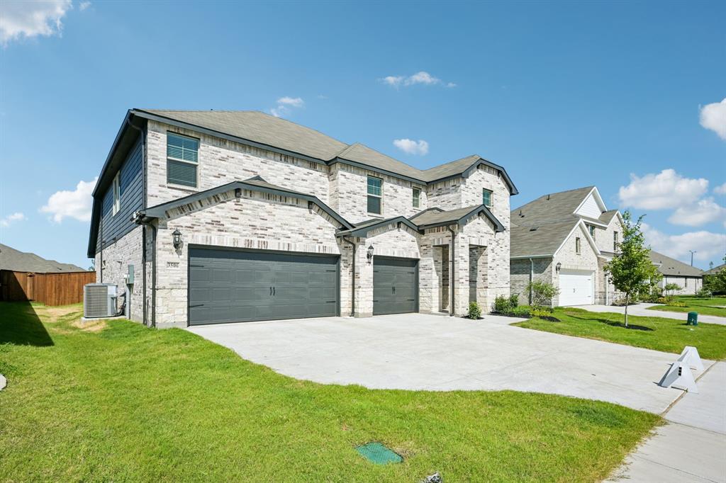 3506 Buffalo Creek Drive