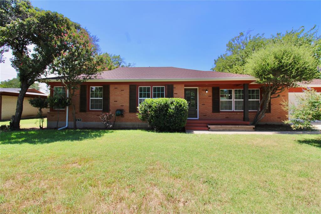 7004 Deville Drive