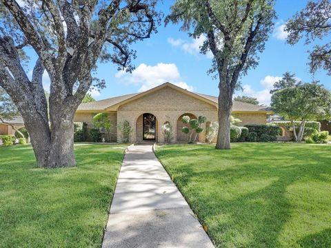 1123 Madlynne Drive Cedar Hill TX 75104