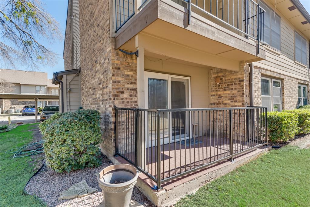 5300 Keller Springs Road 1055