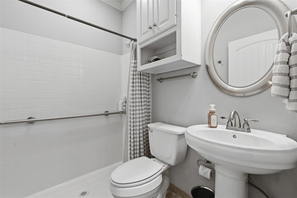 Highland Oaks - Residential
