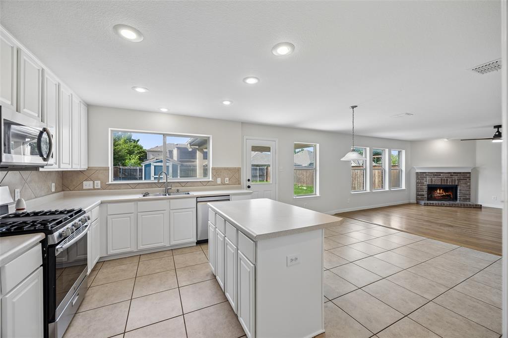 1129 Honeywell Drive
