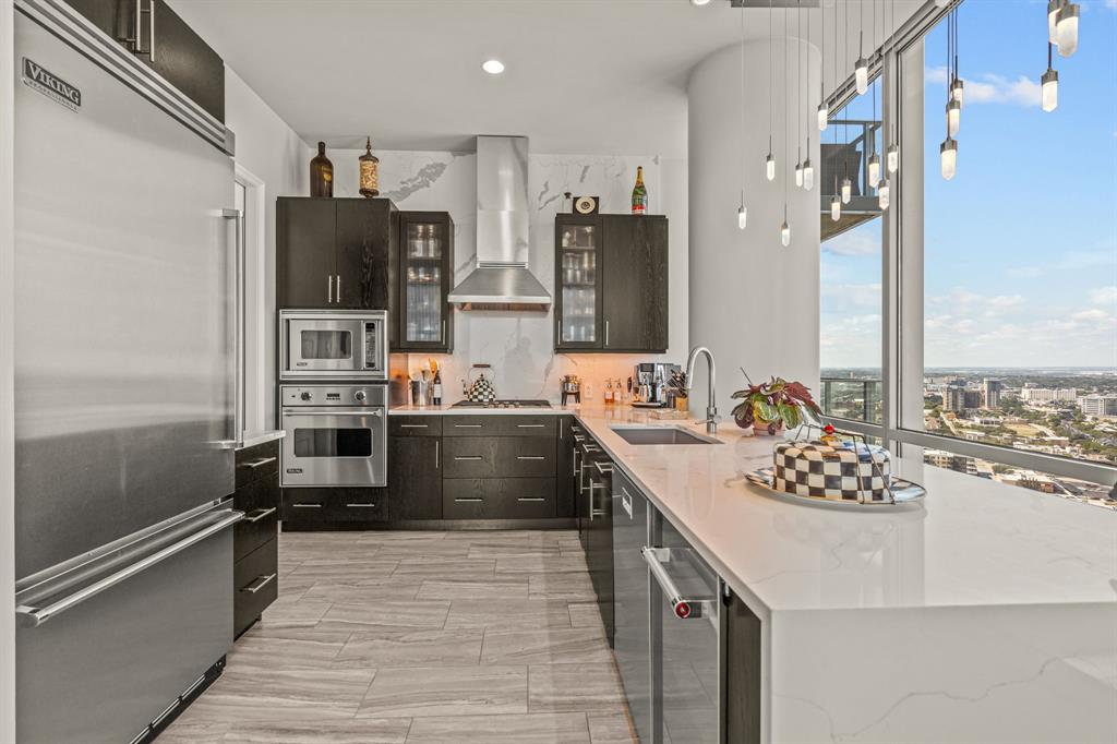 1301 Throckmorton Residences - Residential